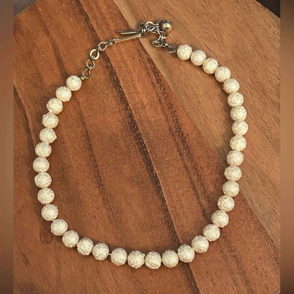 Vintage Antique Necklace Textured White Beads Beautiful Jewelry Accessory‎ Women
